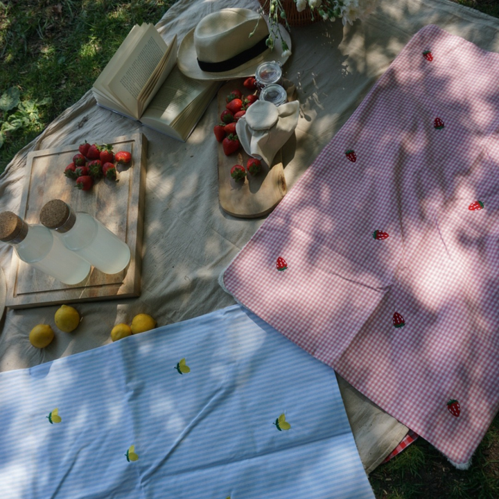 Travel Mat & Blanket Set - Strawberry Picnic Pup